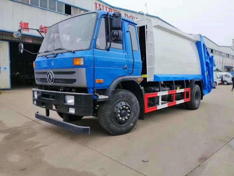 東風153G壓縮垃圾車(10-14方)