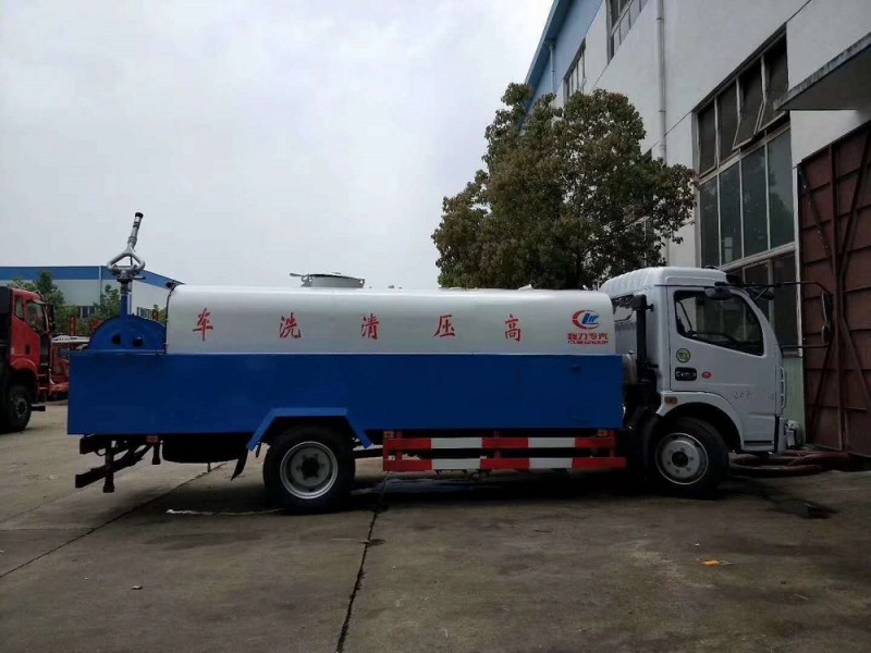 東風(fēng)大多利卡高壓清洗車