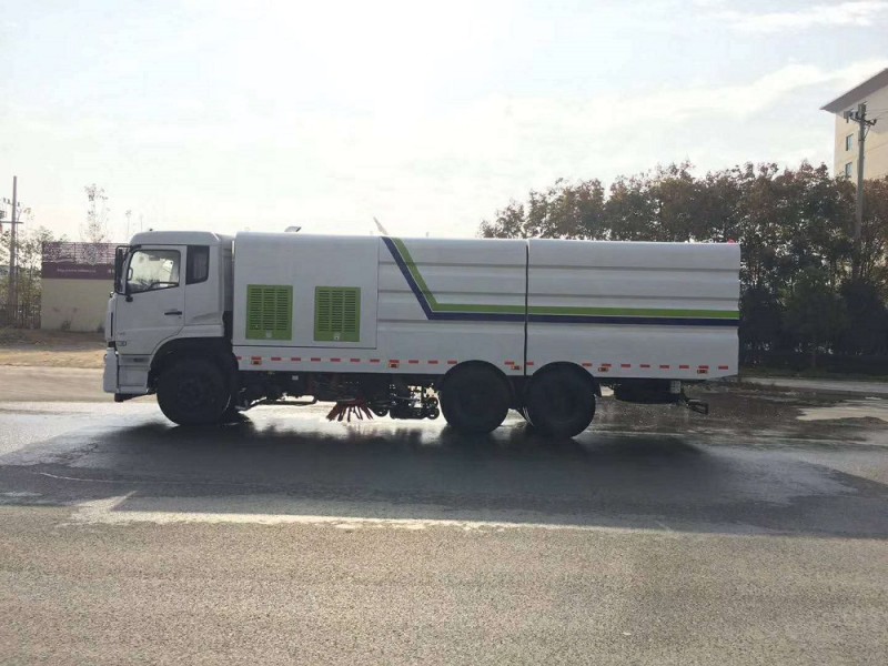 東風(fēng)天龍后雙橋22方洗掃車