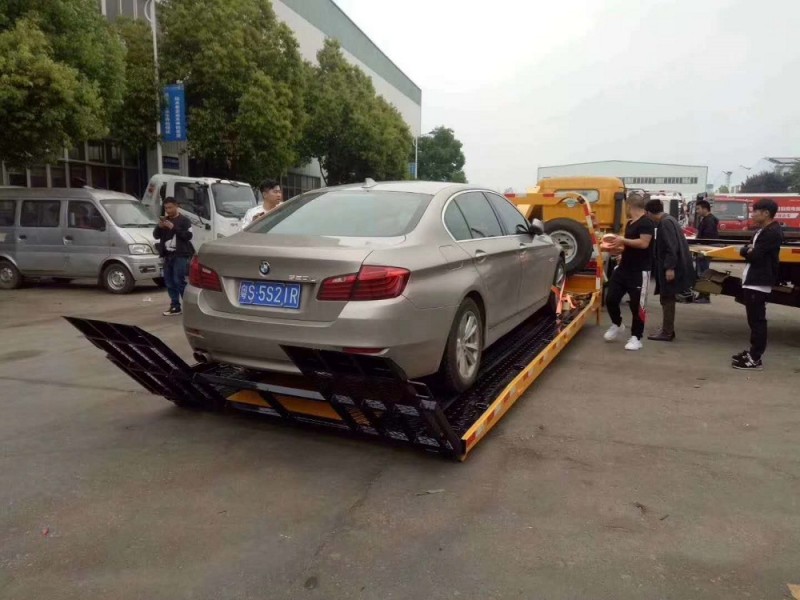 東風(fēng)大多利卡一拖二清障車(chē)