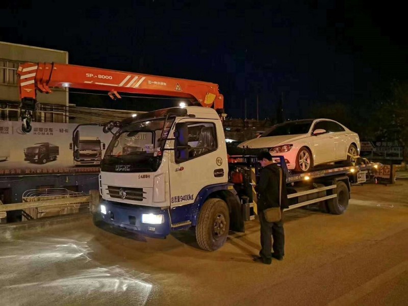 東風(fēng)大多利卡一拖二清障車(chē)