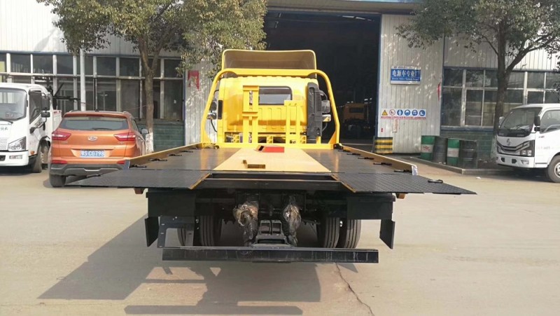 解放虎V藍牌一拖二清障車