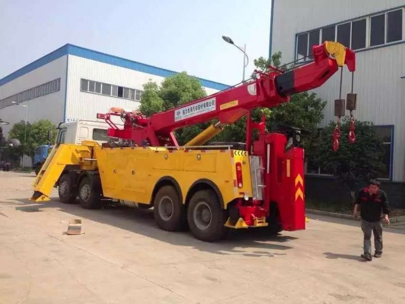 重汽豪沃前四后八一托一清障車