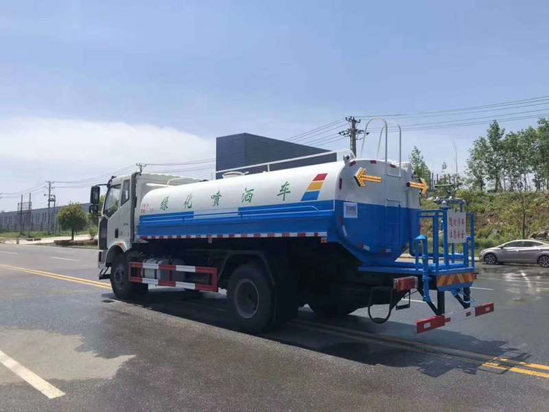 解放灑水車圖片