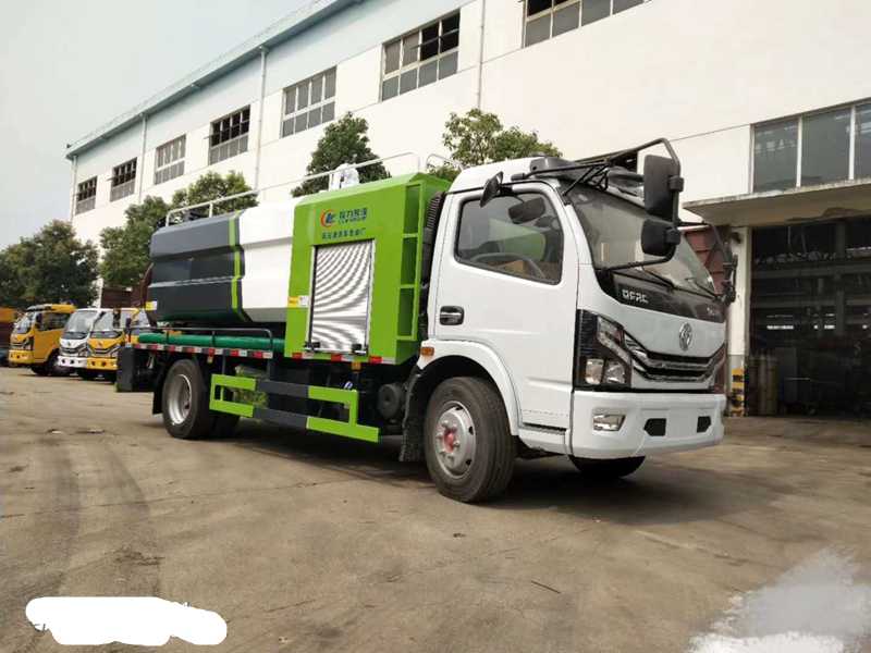 東風(fēng)多利卡清洗吸污車(10方) 東風(fēng)多利卡清洗吸污車(10方)圖片